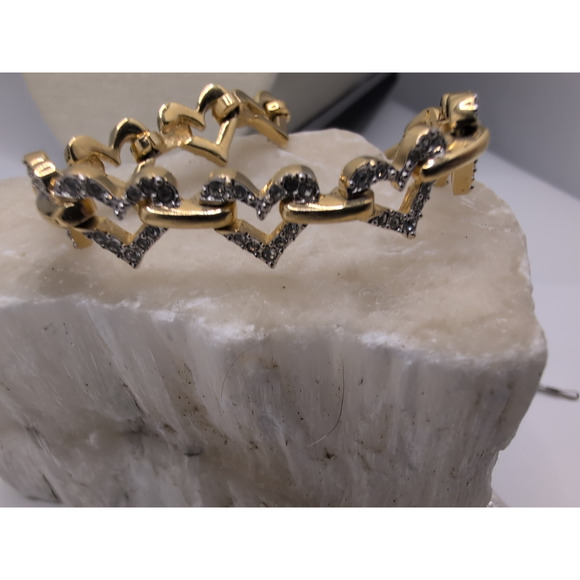 Signed Swarovski Clear Crystal Heart Link Gold Tone Vintage 8” Bracelet - Picture 7 of 8